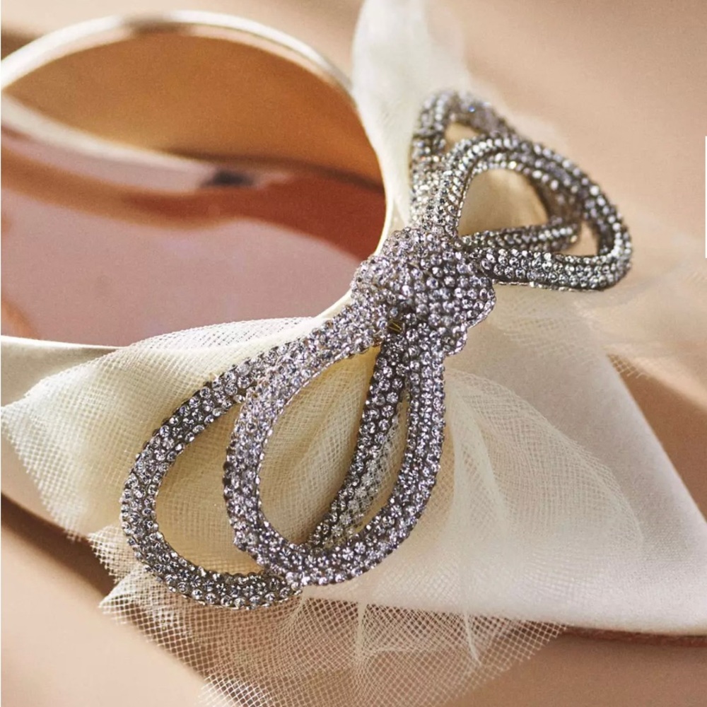 Badgley Mischka Sabina Tulle Bow Pointed Flats - Picture 2 of 4